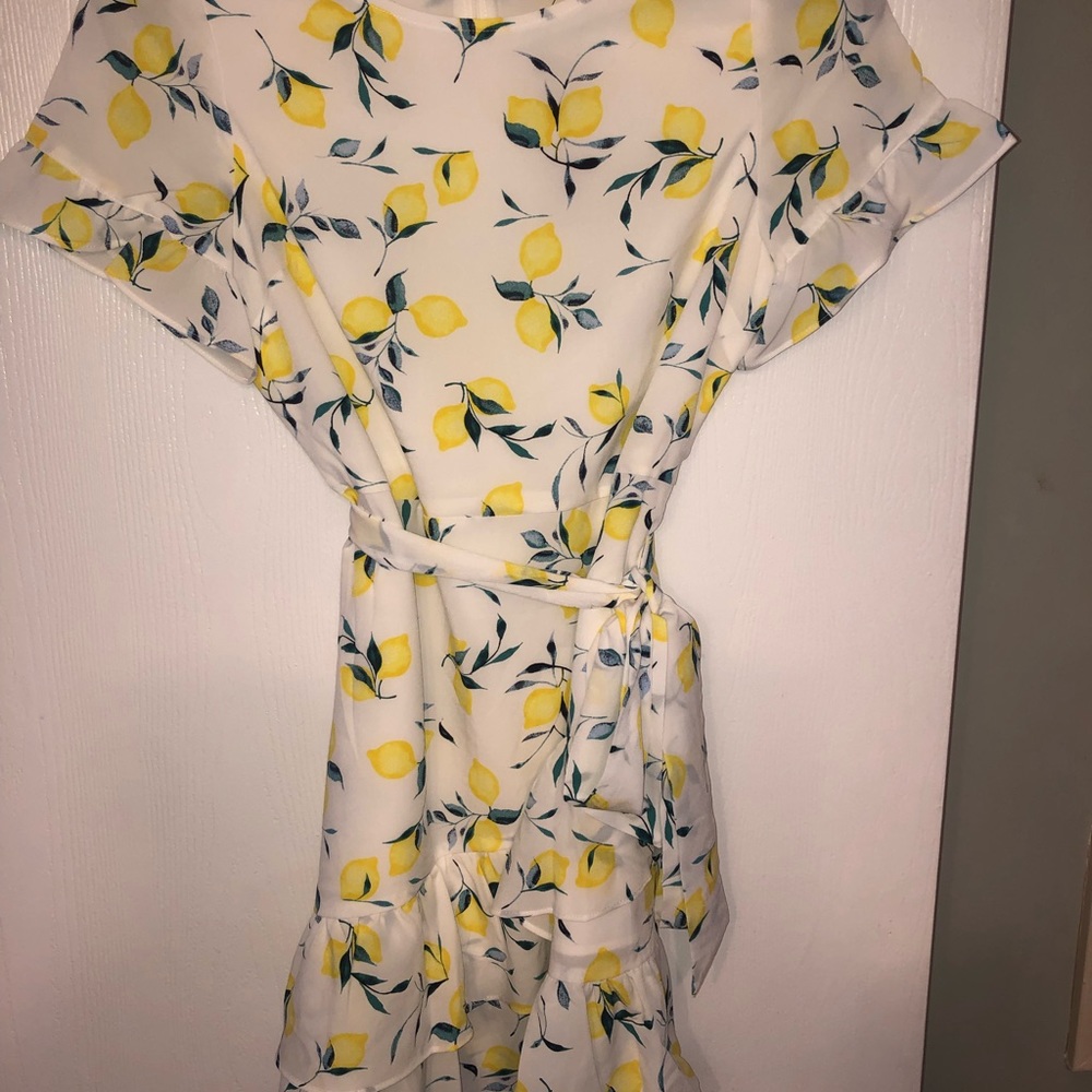 Banana Republic Factory White Dress with Yellow and Green Lemon Print